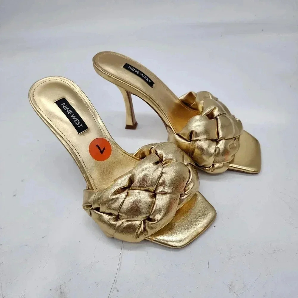 NINE WEST Yoyo Heeled Slide Sandals Gold Braided Festive Sz 7 M